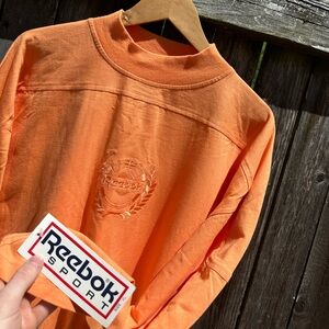 Vintage Reebok BNWT peach crew neck